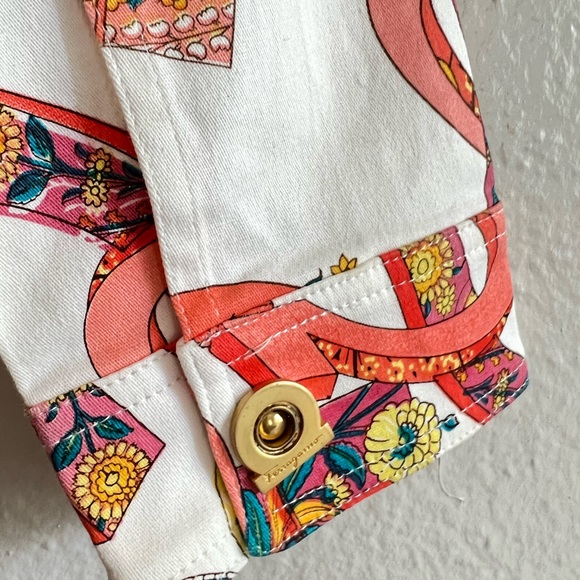 Salvatore Ferragamo white and orange jacket with a zipper - Picture 11 of 11